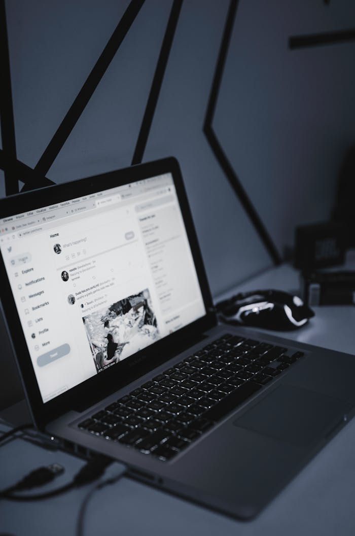 Crafting Captivating Headlines: Your awesome post title goes here